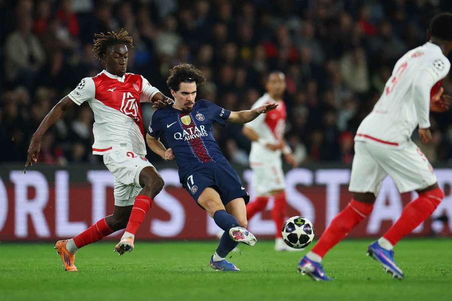 Vitinha em ação diante do Monaco