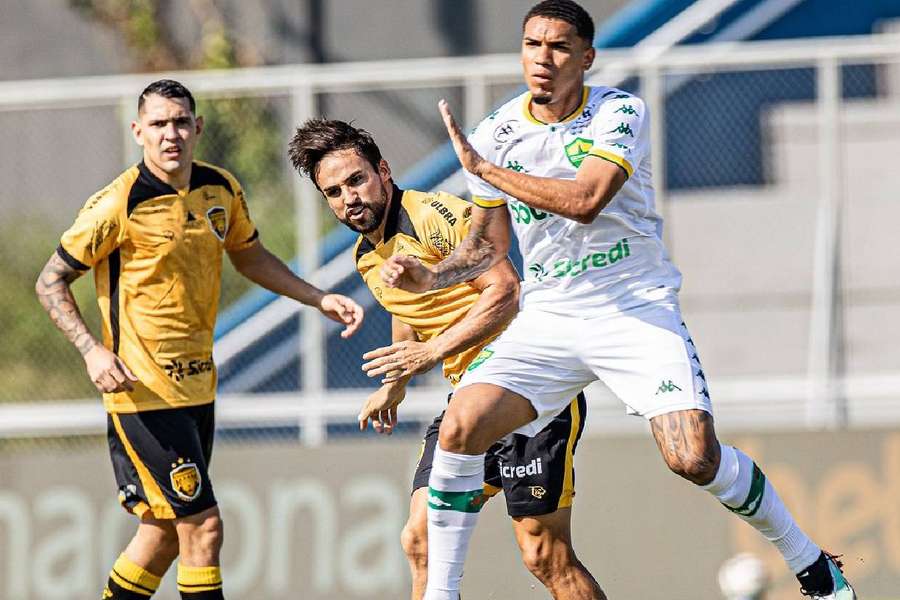 Cuiabá está ainda mais longe do acesso