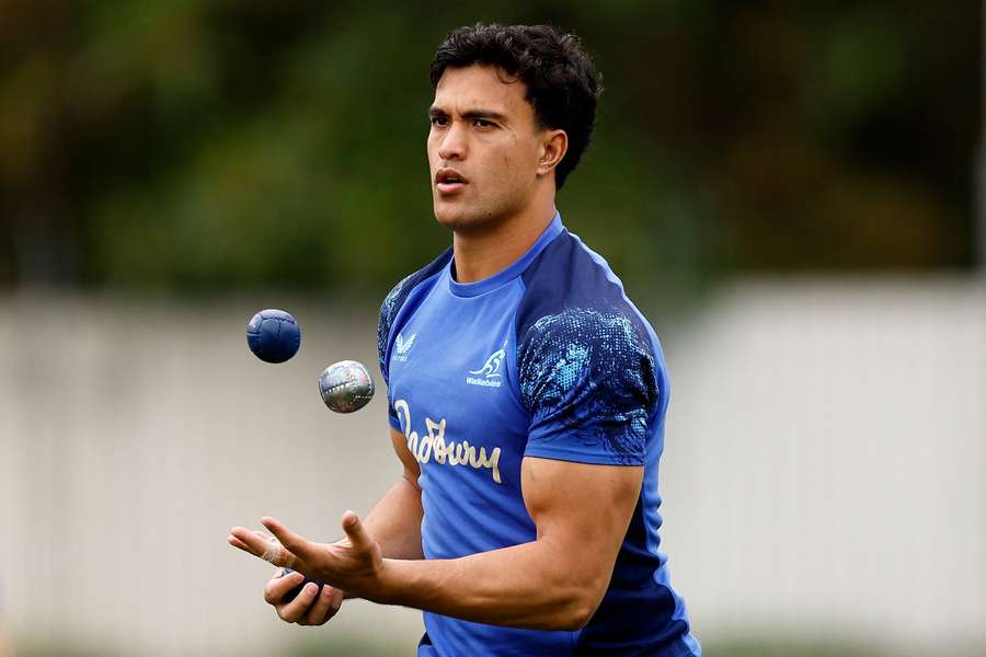 Joseph Suaalii juggling balls at Wallabies training in Sydney on Thursday. Joseph Suaalii juggling balls at Wallabies training in Sydney on Thursday.
