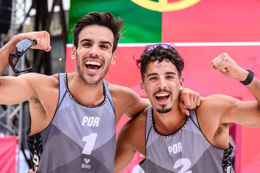 Voleibol de praia: Dupla Pedrosa e Campos termina em 13.º Elite 16 de Ostrava