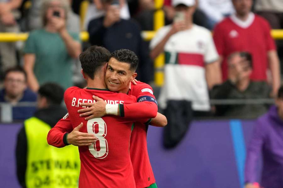 Cristiano Ronaldo consagrou Bruno Fernandes no terceiro gol