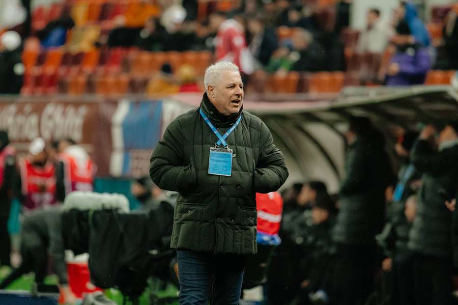Marius Şumudică 