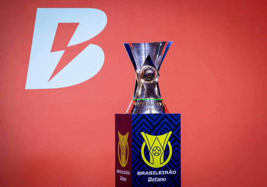 O troféu do Brasileirão O troféu do Brasileirão