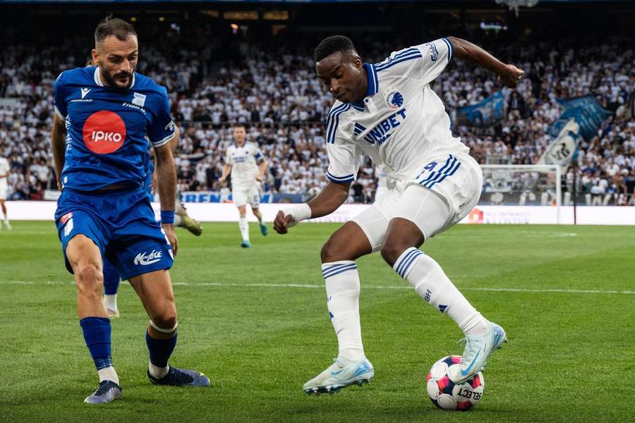 Drita's Besnik Krasniqi tussle for the ball with FC Copenhagen's Youssoufa Moukoko