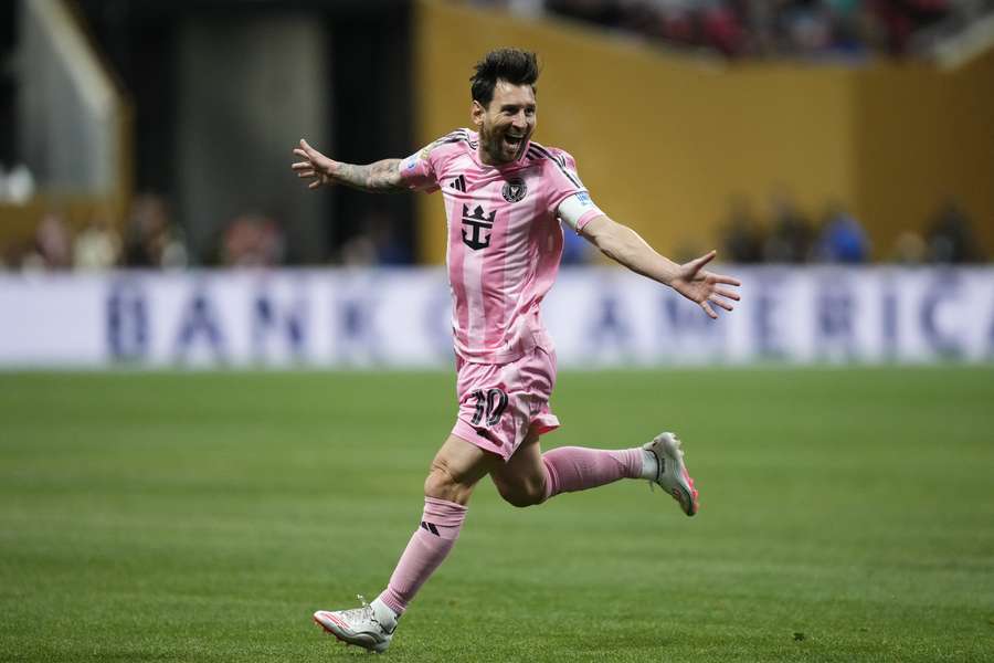 Lionel Messi celebra golo marcado frente ao FC Porto Lionel Messi celebra golo marcado frente ao FC Porto