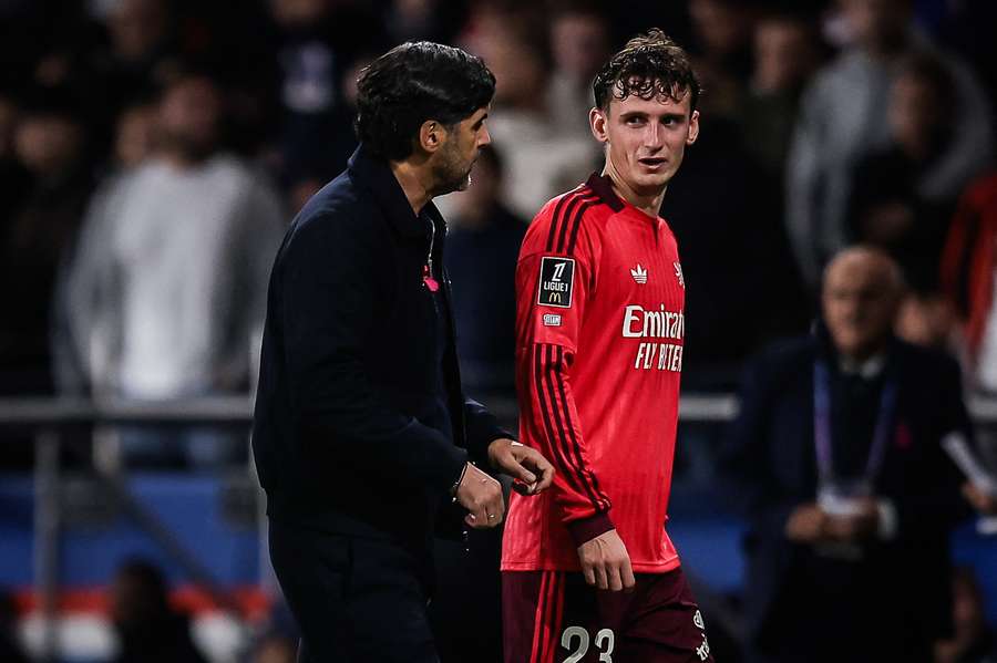 Le Lyonnais Tyler Morton forfait contre Angers, "une absence prolongée" crainte Le Lyonnais Tyler Morton forfait contre Angers, "une absence prolongée" crainte