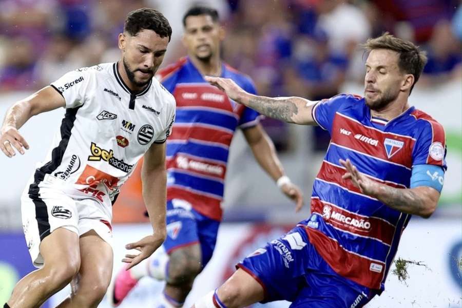 Fortaleza e Athletic-MG ficaram no empate no Castelão Fortaleza e Athletic-MG ficaram no empate no Castelão