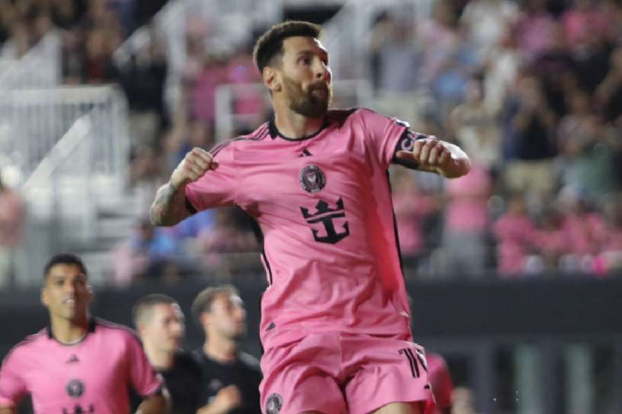 Messi festejou com a torcida do Inter Miami 