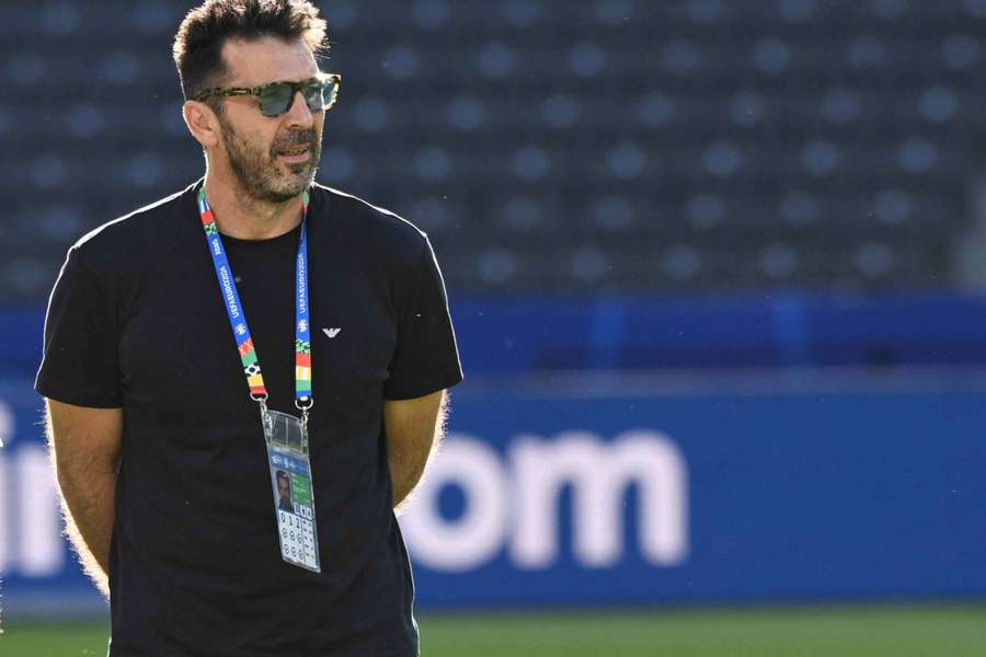 Były włoski bramkarz Buffon otrzyma specjalną nagrodę prezydenta UEFA