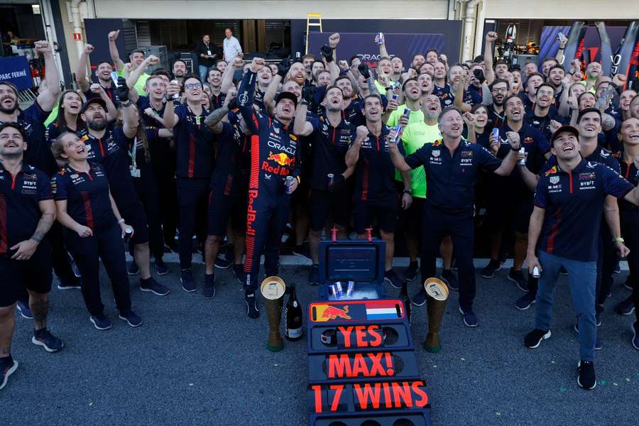 Verstappen está numa liga própria