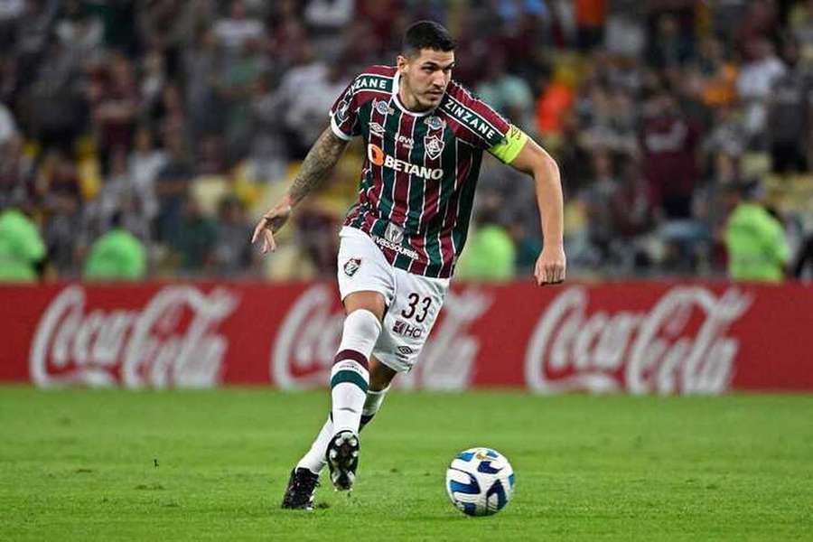 Nino, central e capitão do Fluminense, tem cláusula de rescisão de 40 milhões de euros