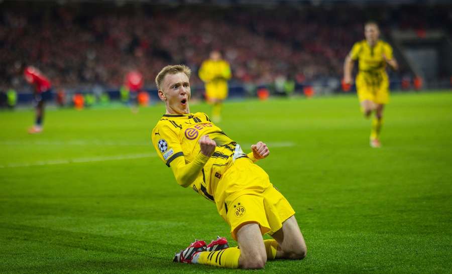 Beier celebrates his goal