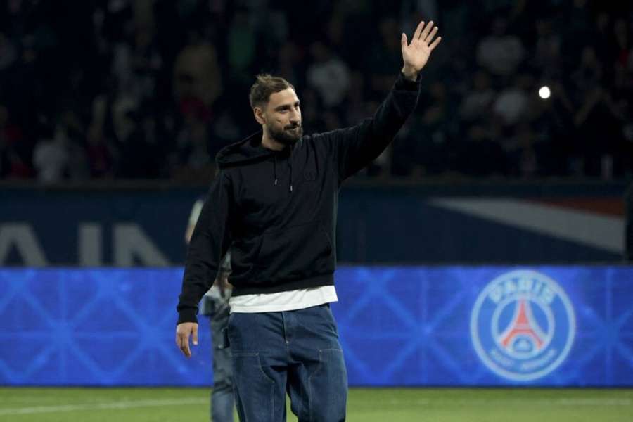 Donnarumma pożegnał się w piątek z kibicami PSG.