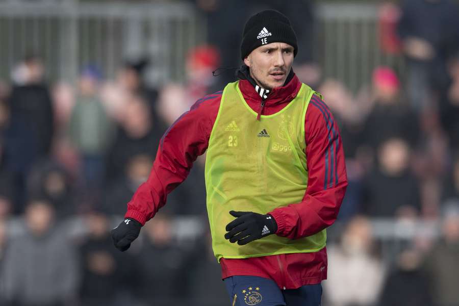 Berghuis start met Ajax tegen Feyenoord in volle Kuip