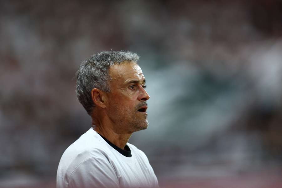 "Difficile de savoir ce qu'on doit attendre" de OM-PSG, selon Luis Enrique