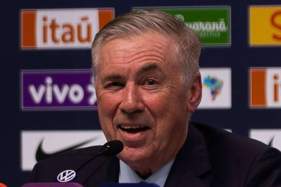 Ancelotti divulgou a lista dos 26 convocados nesta segunda (18) Ancelotti divulgou a lista dos 26 convocados nesta segunda (18)
