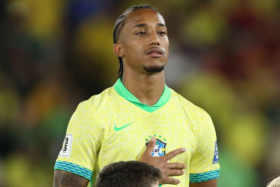 João Pedro não está 100% fisicamente, informou Carlo Ancelotti