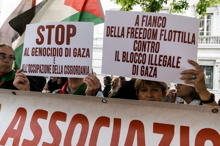 Manifestantes em Roma na semana passada.