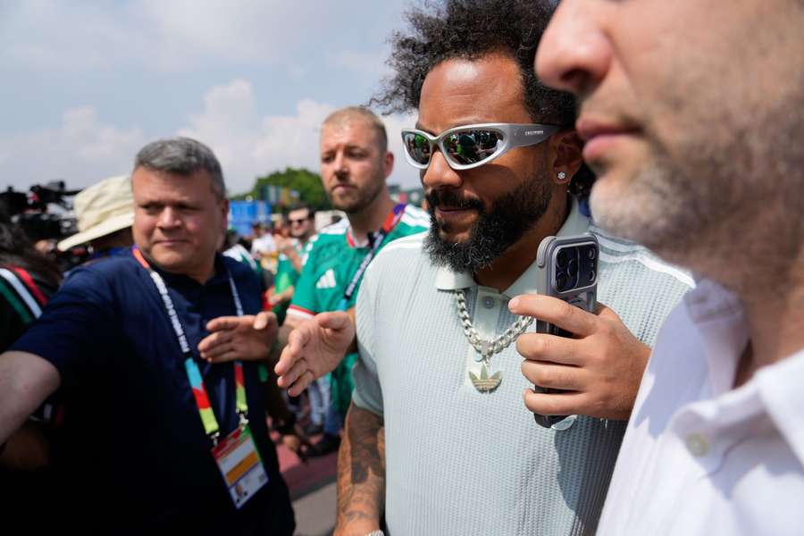 Marcelo pe drumul spre stadionul Azteca