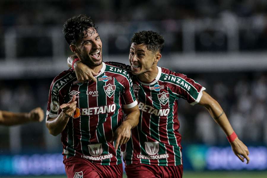 Martinelli abriu o placar para o Flu na Vila