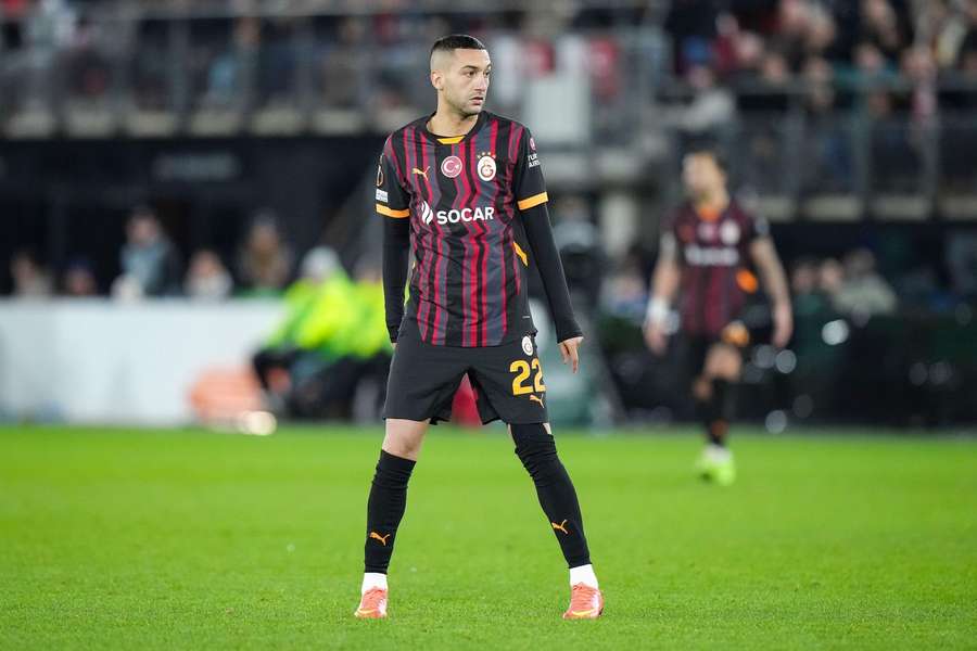 Ex-Chelsea midfielder Ziyech in Elche talks Ex-Chelsea midfielder Ziyech in Elche talks
