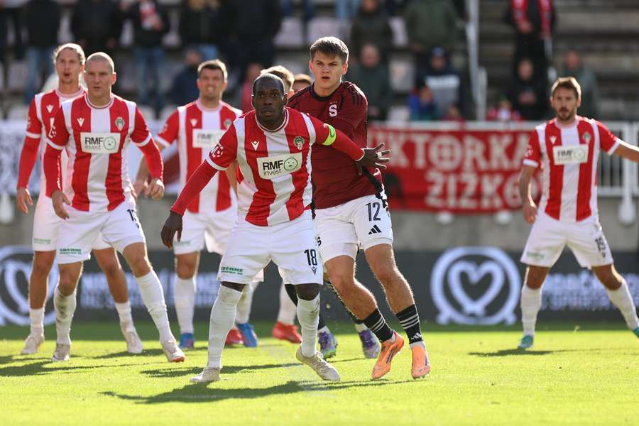 Žižkov v pražském derby s rezervou Sparty neuspěl. Žižkov v pražském derby s rezervou Sparty neuspěl.