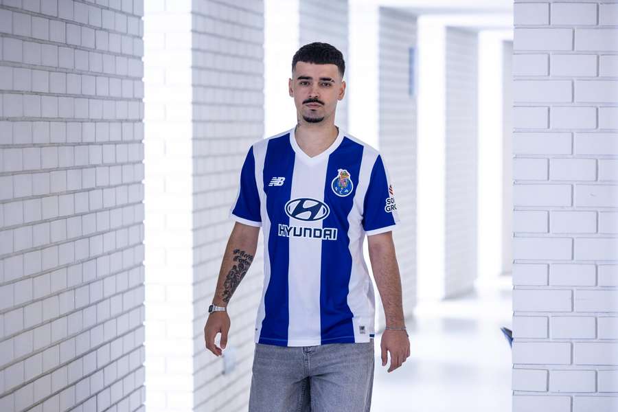Ricardo Costa com a camisola do FC Porto Ricardo Costa com a camisola do FC Porto