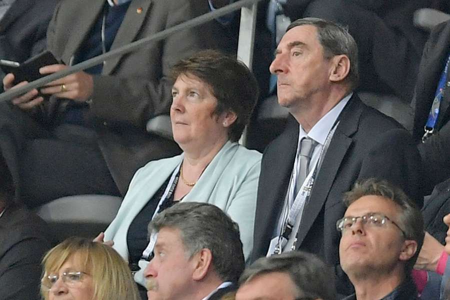 Daniel Nivel (r.) und Ehefrau Lorette besuchten das Spiel zwischen Deutschland und der Ukraine bei der EM 2016.