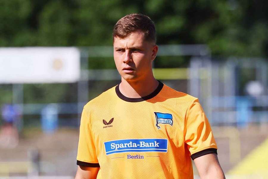 Tjark Ernst has joined Feyenoord on a four-year contract