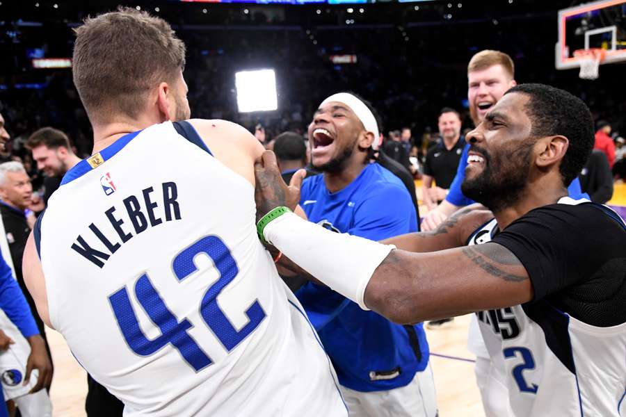 NBA Round-up: Kleber besiegt den Buzzer – Lakers zittern um Playoffs