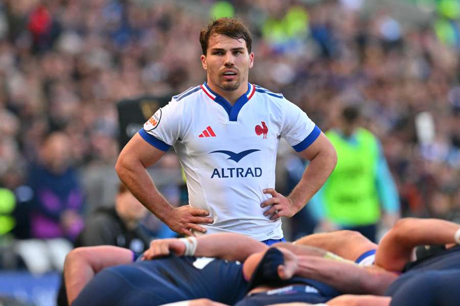 Antoine Dupont et les Bleus ont leur destin en mains...