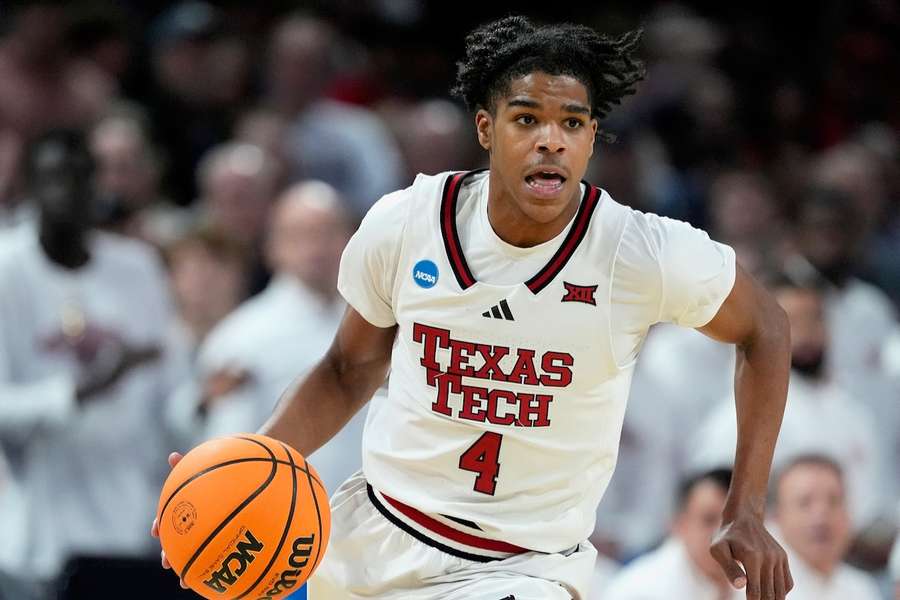 Christian Anderson und Texas sind ins Achtelfinale der US-College-Meisterschaft eingezogen.