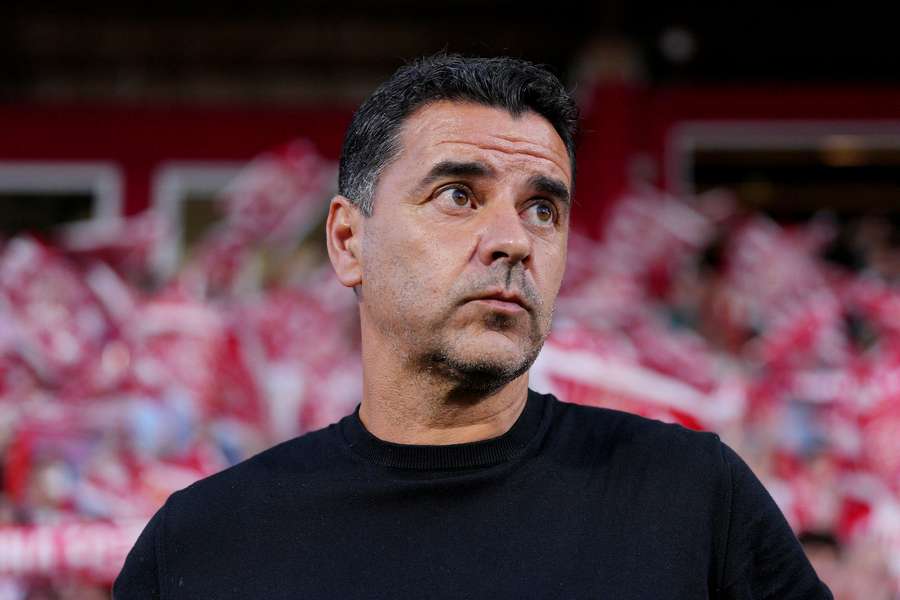 Girona manager Míchel is closing in on an agreement with Ajax