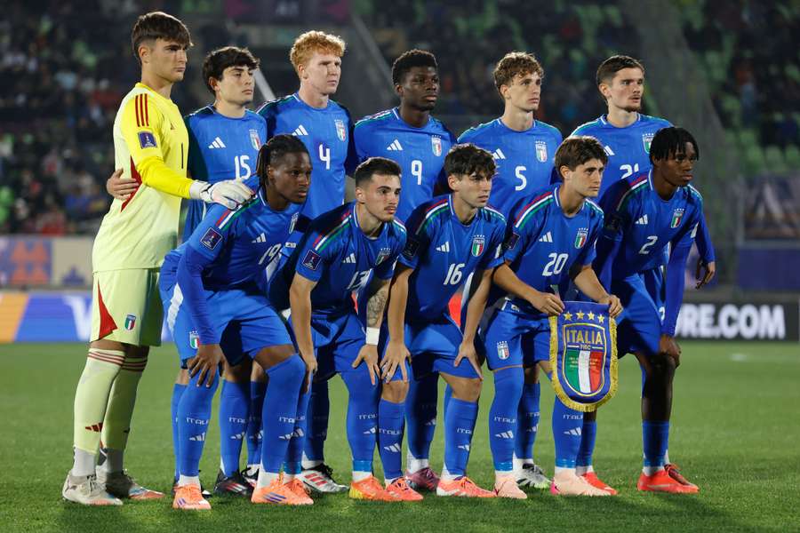 L'Italia Under 20 prima della partita contro l'Argentina