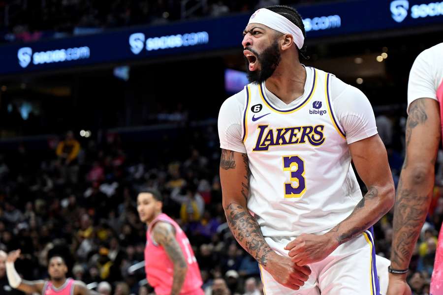 Anthony Davis leverer endnu en vanvids-præstation i Lakers-sejr: Gør Kobe Bryant selskab