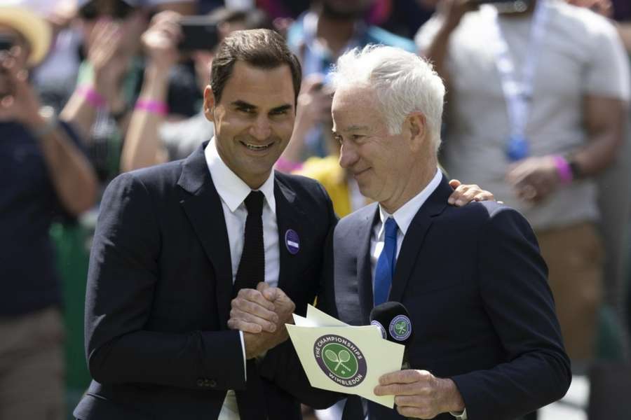 McEnroe espera que Federer continue envolvido no tênis após aposentadoria