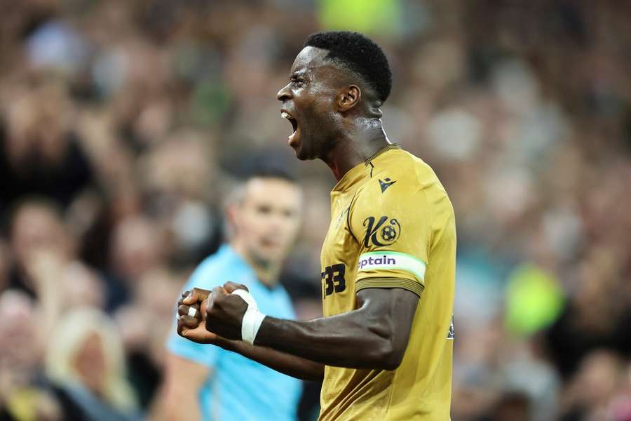 Guehi "to undergo medical in London" before making deadline day switch to Liverpool