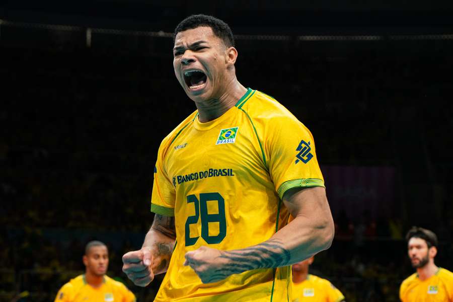 Darlan foi o grande nome do Brasil na competição Darlan foi o grande nome do Brasil na competição