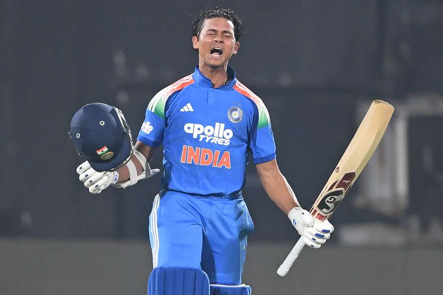 Yashasvi Jaiswal celebrates his century for India