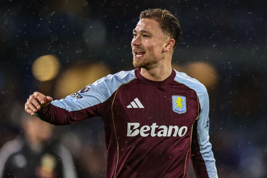 Cash hails Villa character for victory at Leeds