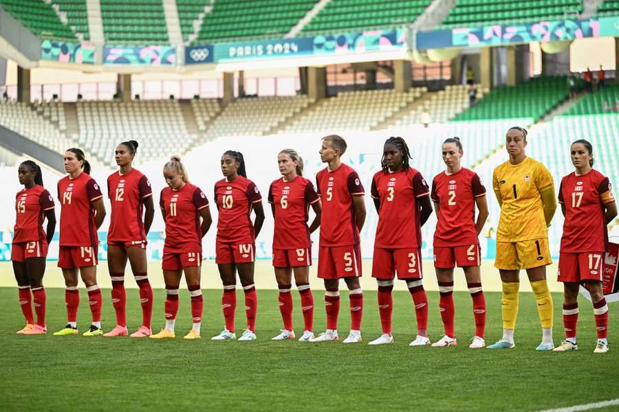 Seleção canadense tem agora -3 pontos após vitória sobre a Nova Zelândia na estreia