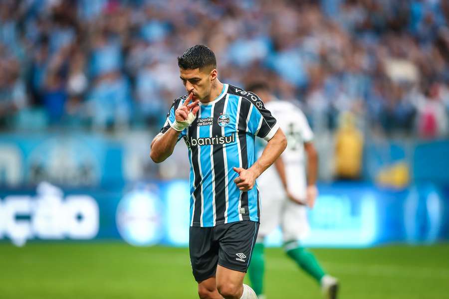 Quarto maior artilheiro em atividade no mundo, Luis Suárez atinge