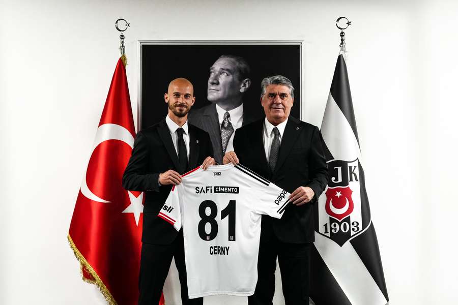 Václav Černý se stal hráčem Besiktase.