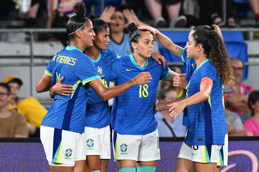 Seleção feminina no último amistoso com a Austrália