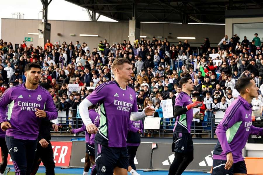 Real promoveu treino aberto na véspera da estreia na Copa do Rei