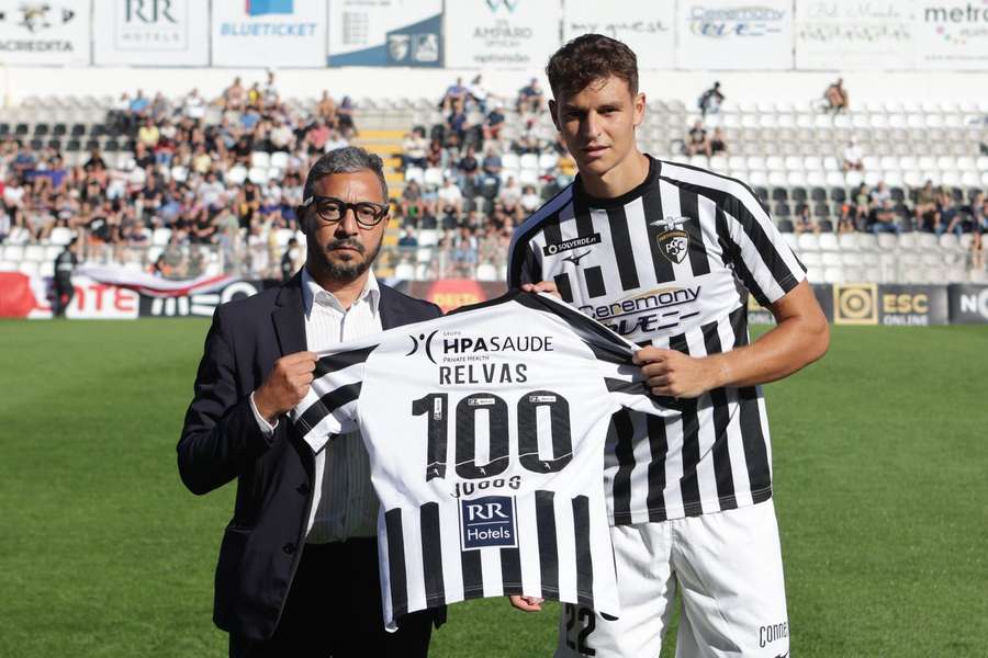 Filipe Relvas ultrapassou a barreira dos 100 jogos pelo Portimonense