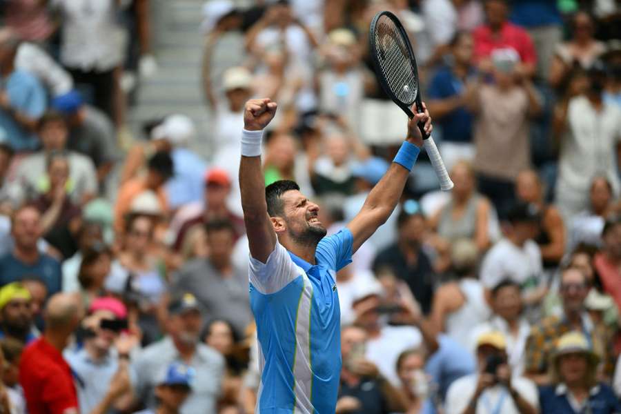 Djokovic accusa la pressione