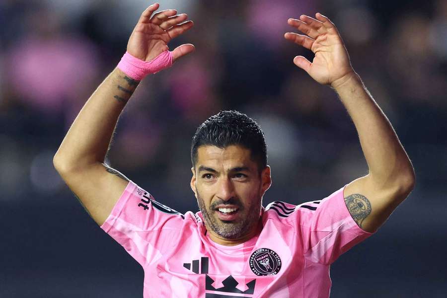 Luis Suárez celebra golo