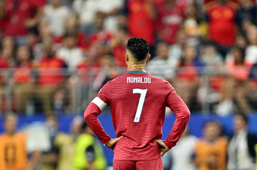 Ronaldo si už na MS nezahrá. Ronaldo si už na MS nezahrá.