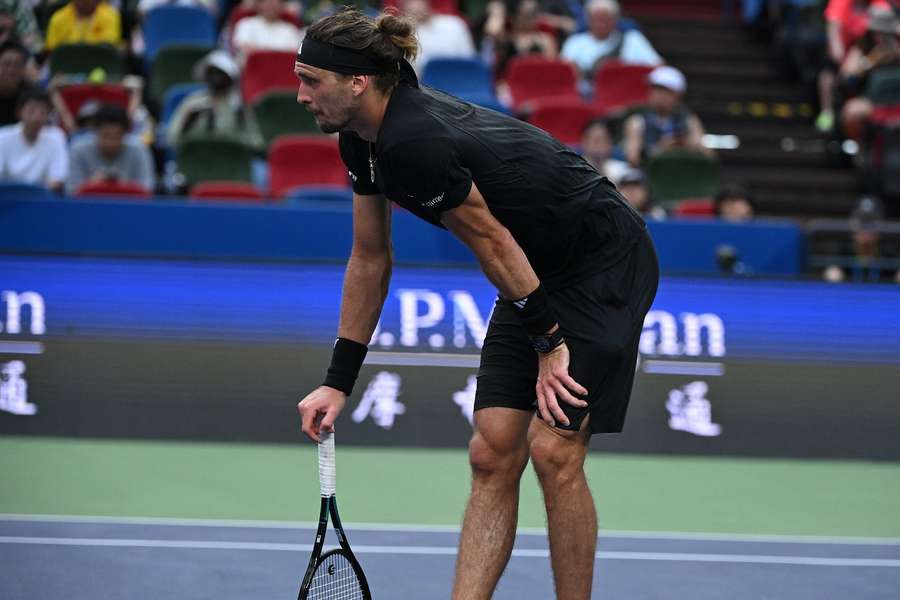 Zverev wirkte bei seiner Niederlage gegen Rinderknech erschöpft.